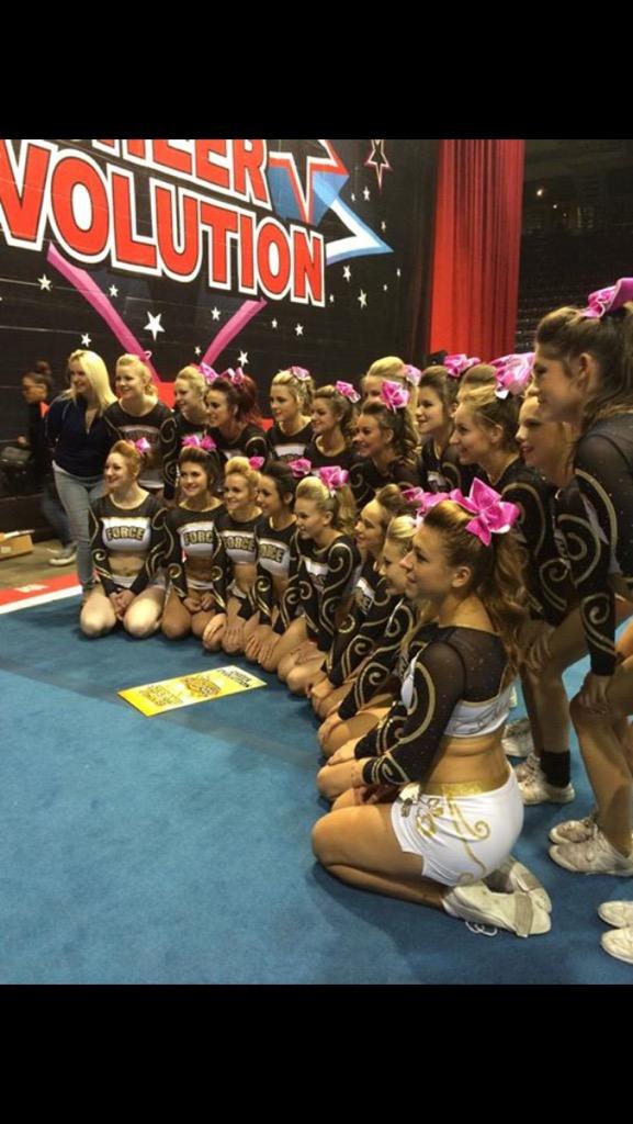 Taylorcheerscf's tweet photo. Performed as a GG for the first time πβ¨
#GS;F5EWD #FallClassic #cheerevo #ioag5 http://t.co/NRepH33PPv