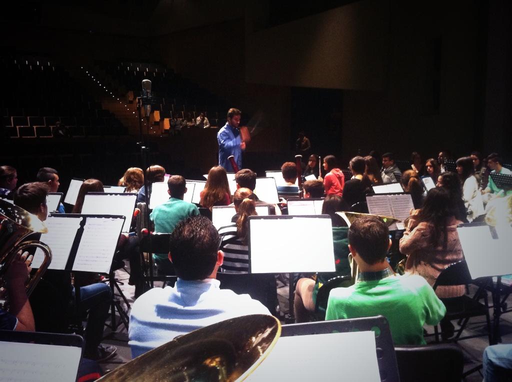 Ensayo general para el Gran Concierto de esta tarde. Felicidades de antemano a todos los alumnos y profesores!