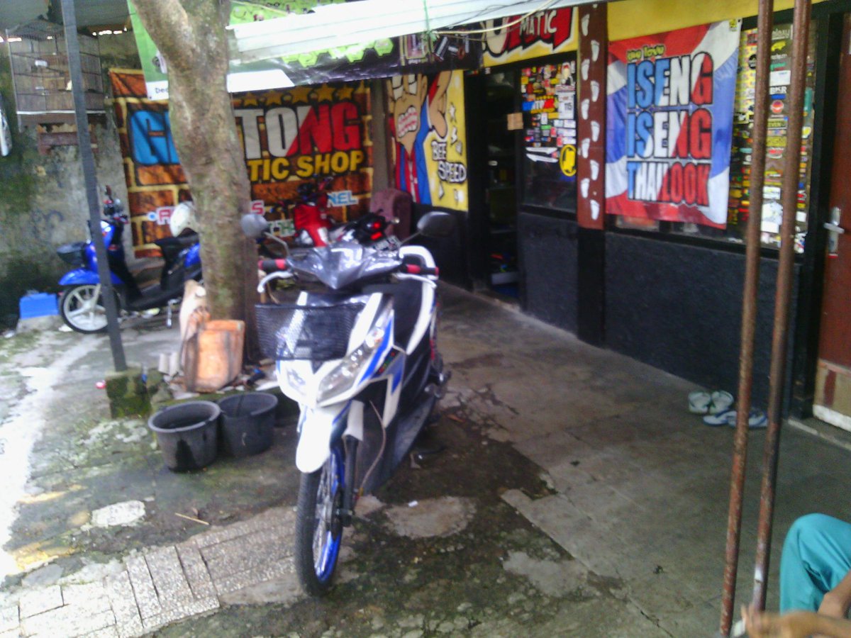 <a href="/Gentongmatic/">Gentong Matic Shop</a> #GentongMatic