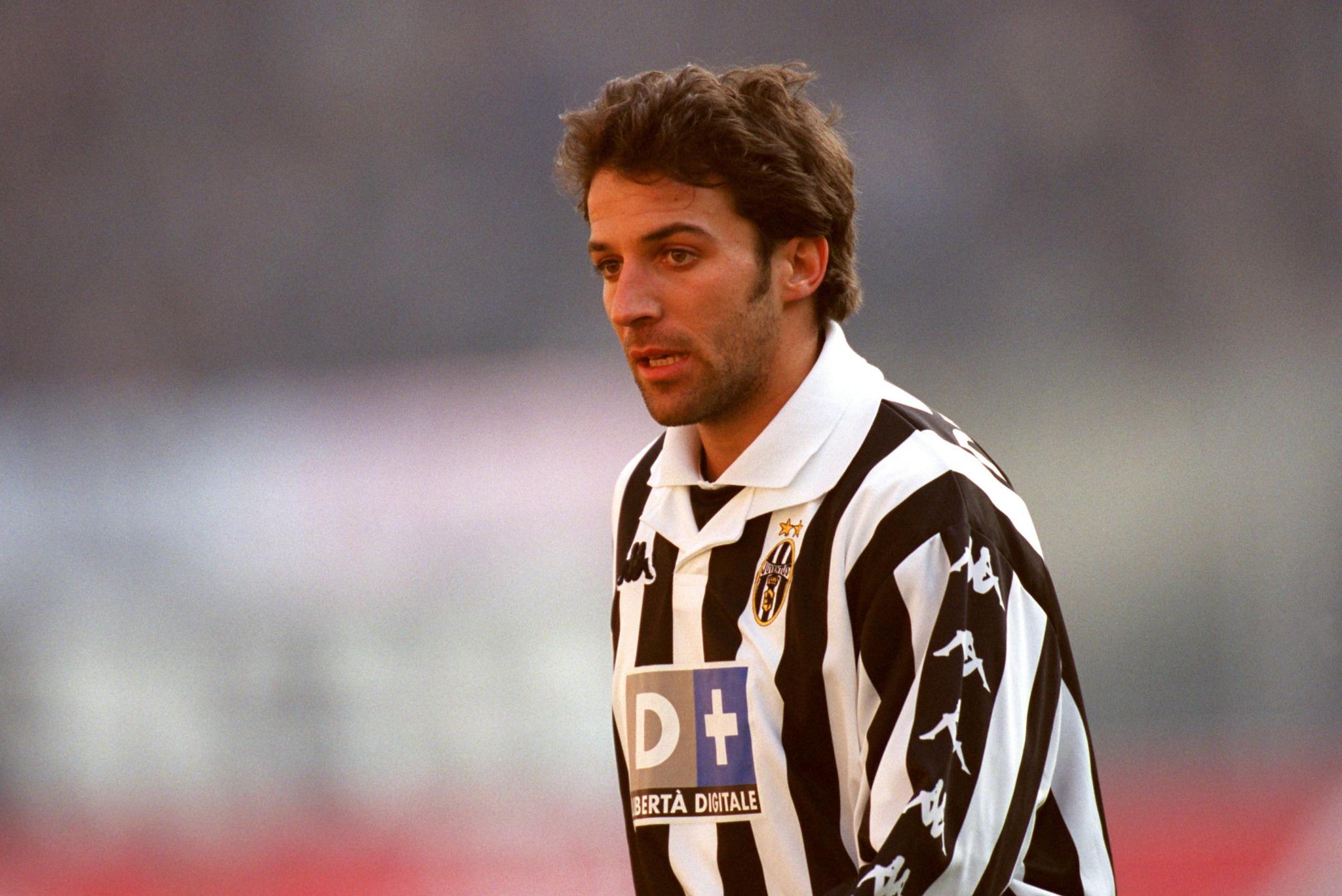 Happy birthday to former Italy and Juventus forward Alessandro Del Piero ( who turns 40 today. 