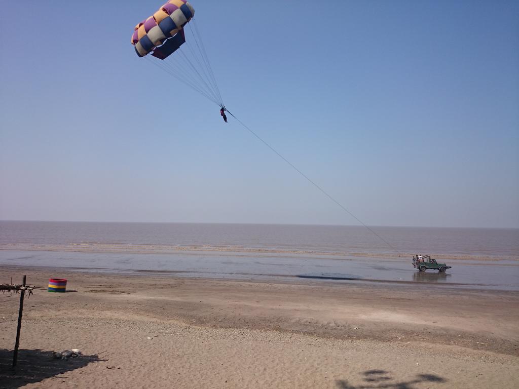 dmc_daman's tweet photo. At jampore Daman... http://t.co/IdLf5R7Vnt