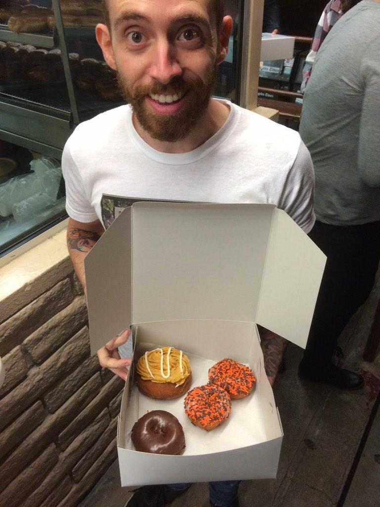 SlowCollapse's tweet photo. Post-show reward 🍩 http://t.co/uWRFwx141l