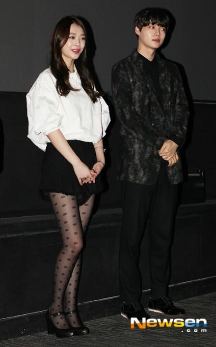 [NEWSPIC] 141109 Sulli and Ahn Jae Hyun at "Fashion King" greetings #4