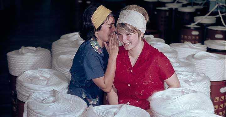 Så var bilden av öst – enligt DDR. Se propagandabilderna från forna Östtyskland. dn.se/nyheter/varlde… #DN