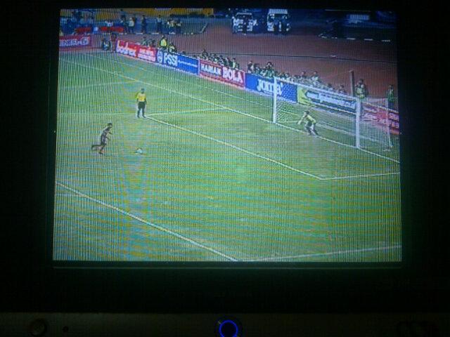 803X_129's tweet photo. @simamaung RT detik2 juara #PERSIBJUARA ( siaran ulang ) http://t.co/O4sYRSYOzS