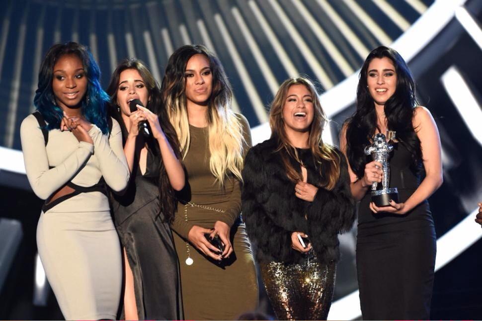 milesdefix's tweet photo. “@EMAvoteOfficial: RT IF YOU WANT FIFTH HARMONY TO WIN! #votefifthharmony http://t.co/AbeYK2nWlJ”