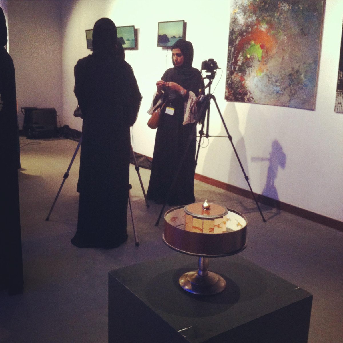 DXBMovingImage tweet picture