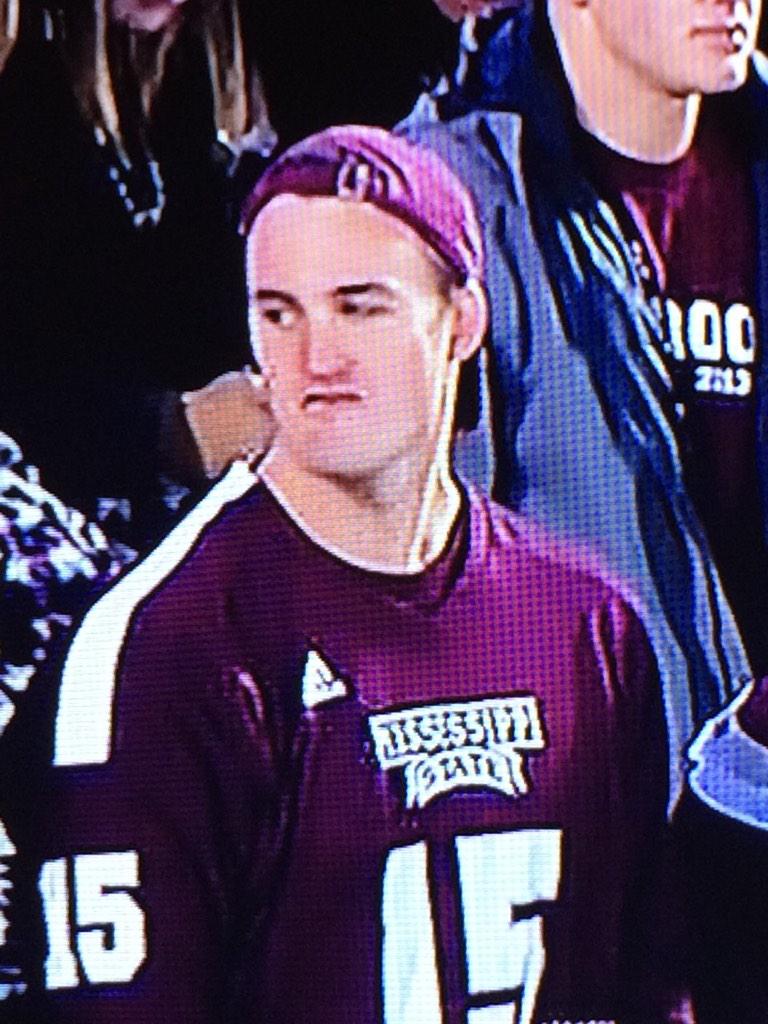 dancarroll_63's tweet photo. The face you make when you're on national television http://t.co/yjc2M2aphC