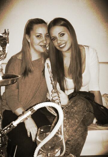 LinaaSF's tweet photo. La hermana qnunca tuve la q m conoce como nadie yla qlleva desd qtenia pañales aguantandome TQ Loquita mía! @IrissJP http://t.co/0LhmVzdqiJ