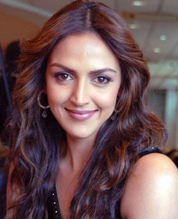 Happy birthday gergeous & very talented bollywood actress ( God bless for future life!! 