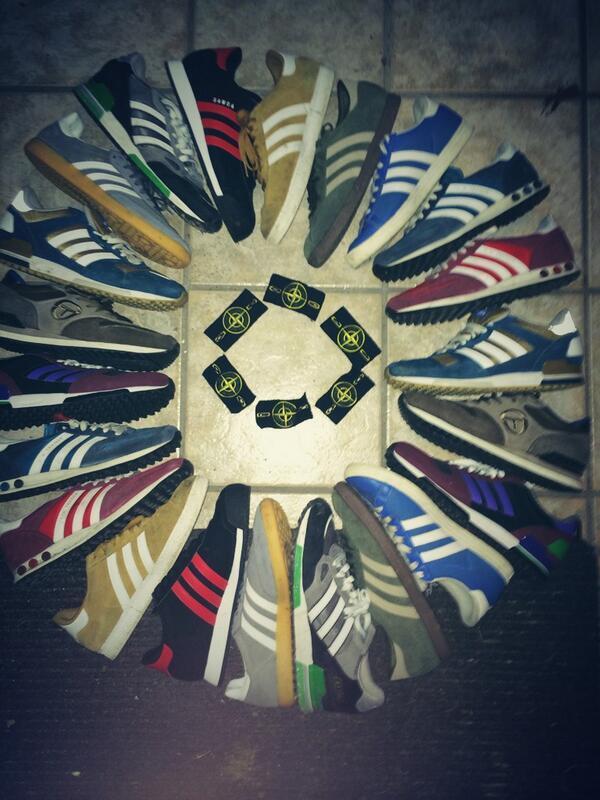 HHooligan's tweet photo. Circle Of Adidas http://t.co/Ox1VXm5xXI