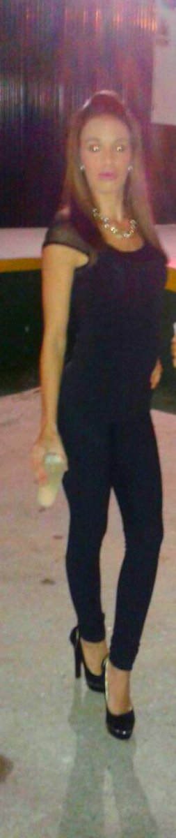 daniel33136112's tweet photo. Buenos Diias ... buen SabaditoO ii Sobre Todo En La mejor Conpañiaa 👌✌😜😍 http://t.co/1mzc3ccMrq