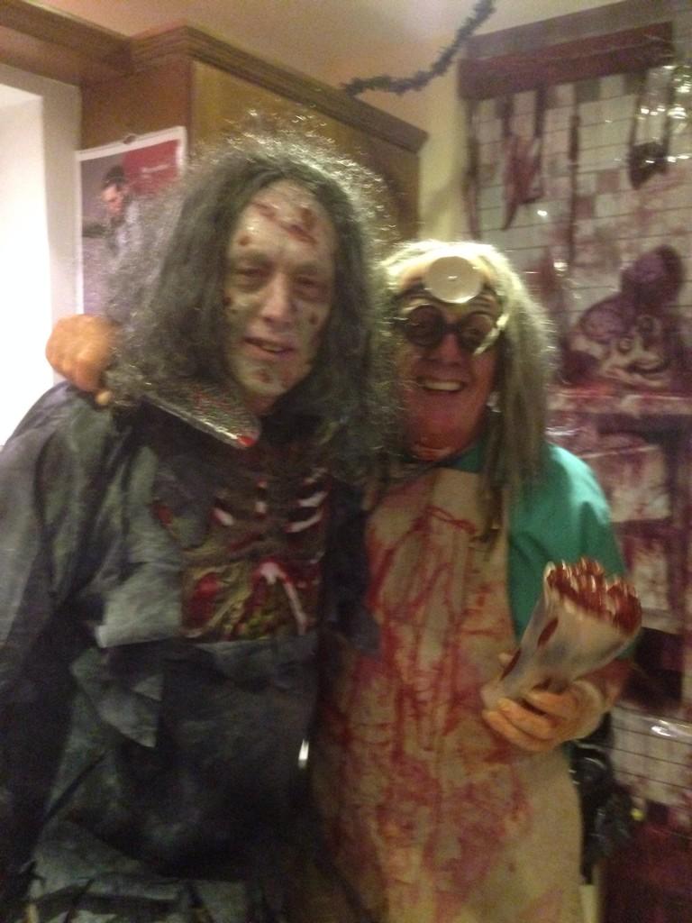 ADay997's tweet photo. Halloween party http://t.co/Jwh9HkUPEE