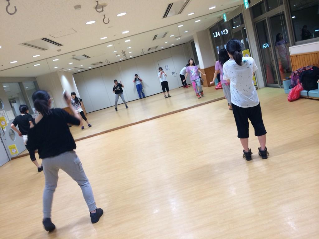 DanceKiss_7's tweet photo. 残り3時間！頑張るぞい💪 http://t.co/iuVIxQj4aj