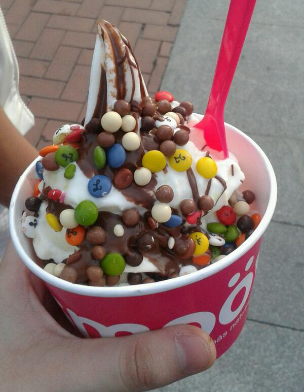 smooy's tweet photo. Hoy te apetece un smöoy... ¡Y lo sabes! http://t.co/aqoJFlD17i