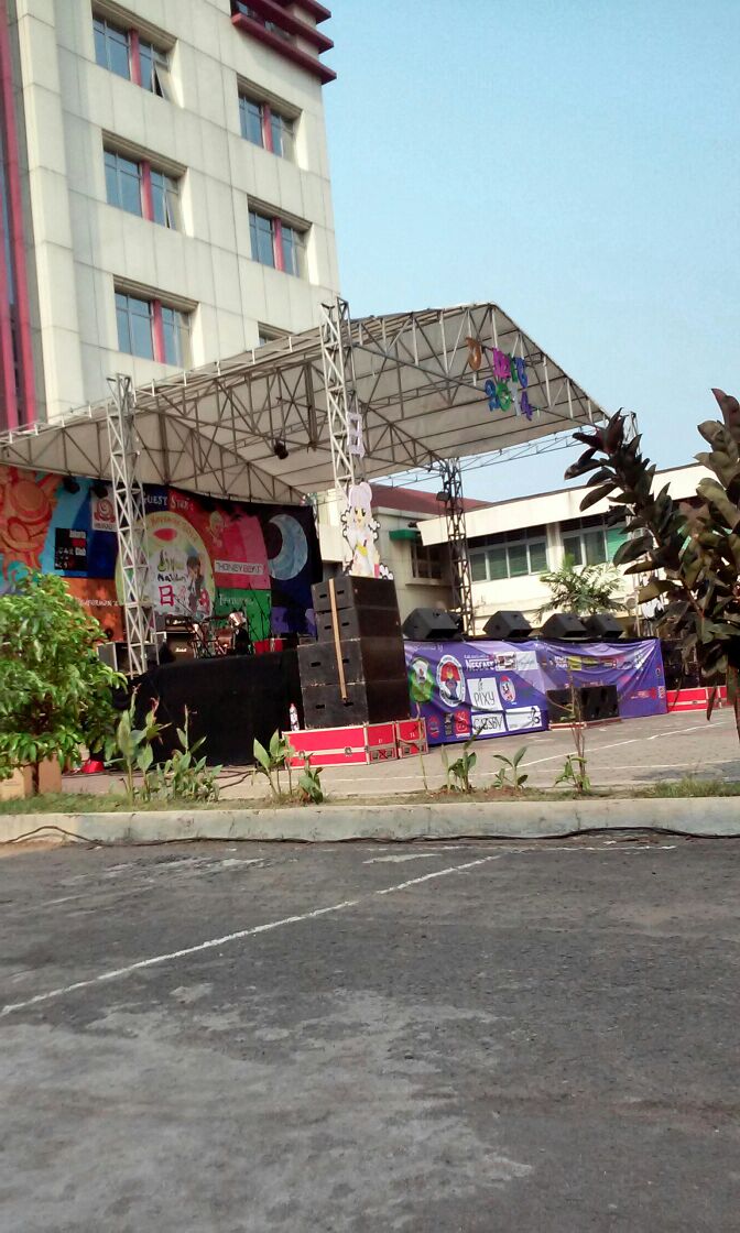 CosplayerIndo's tweet image. Stage jiyuu matsuri unj. #RA