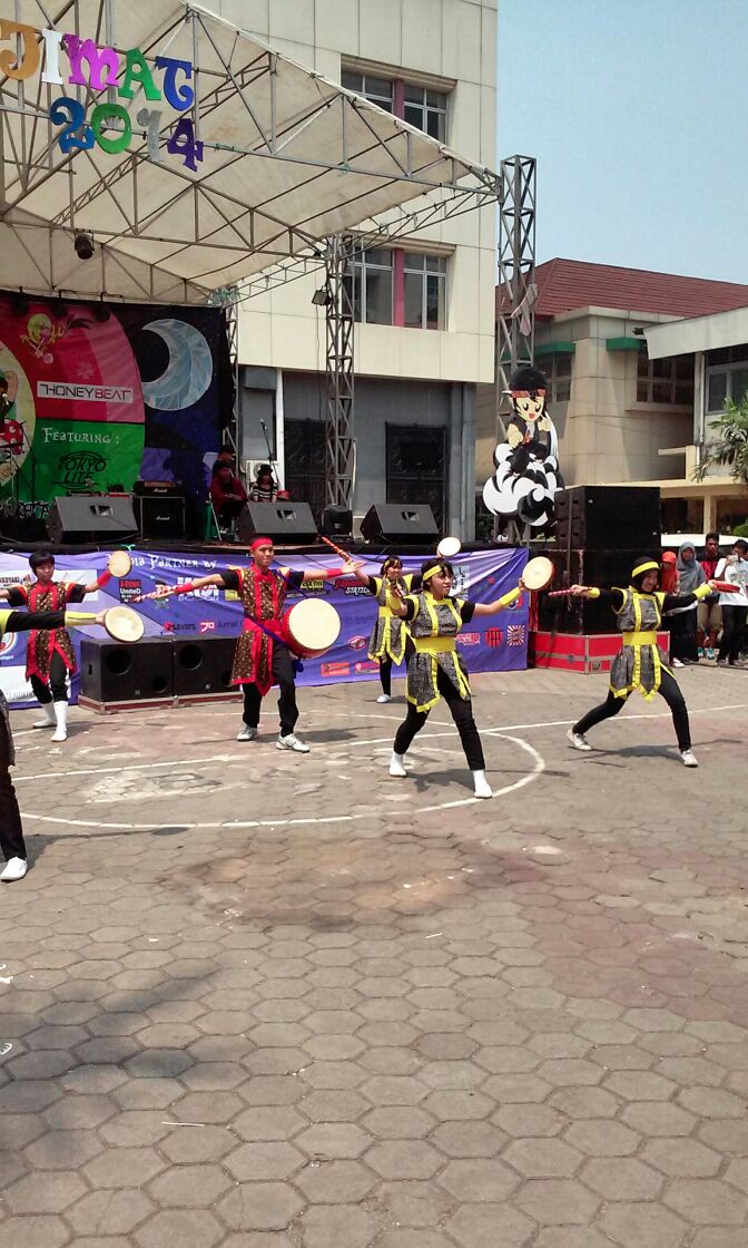 CosplayerIndo's tweet image. Taiko osaka, tadi nyesel sih gak nyobain taiko:( #RA