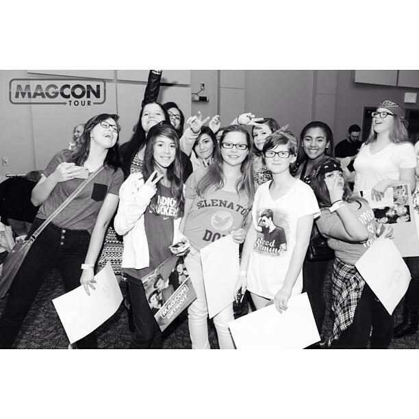 jacxbslutsides's tweet photo. tb 😭 http://t.co/pzKj1vmsG6