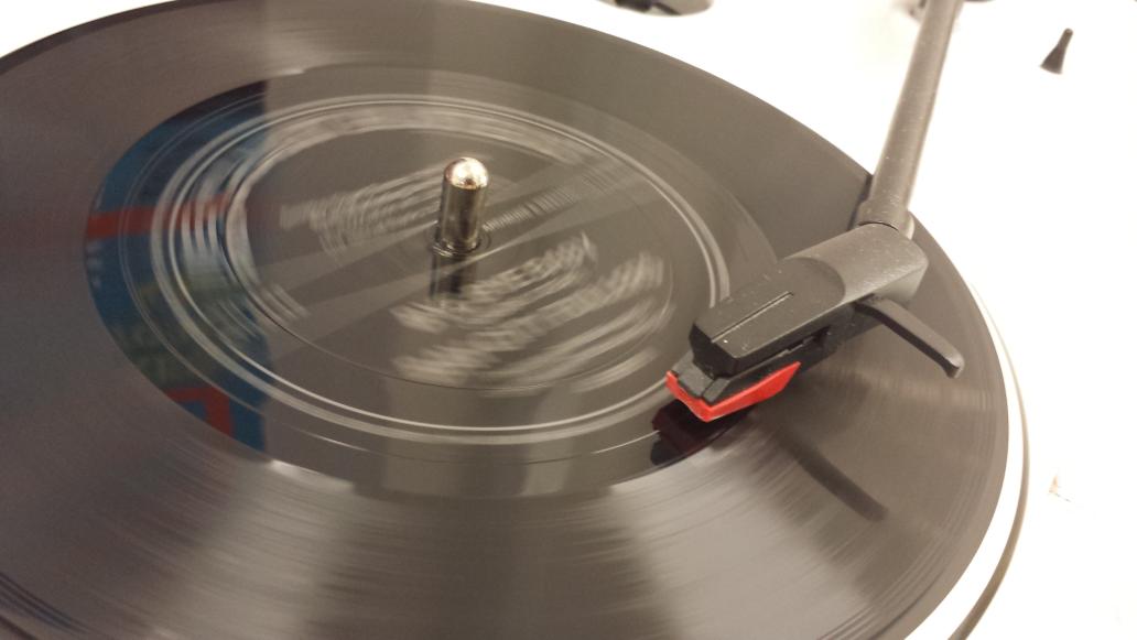 The final #flexidisc for #onrecord.  Many thanks <a href="/NotPopMusic/">FreyaAndCinzia</a> for having the flex out and <a href="/gcbccymru/">richard huw morgan</a> for the vestax