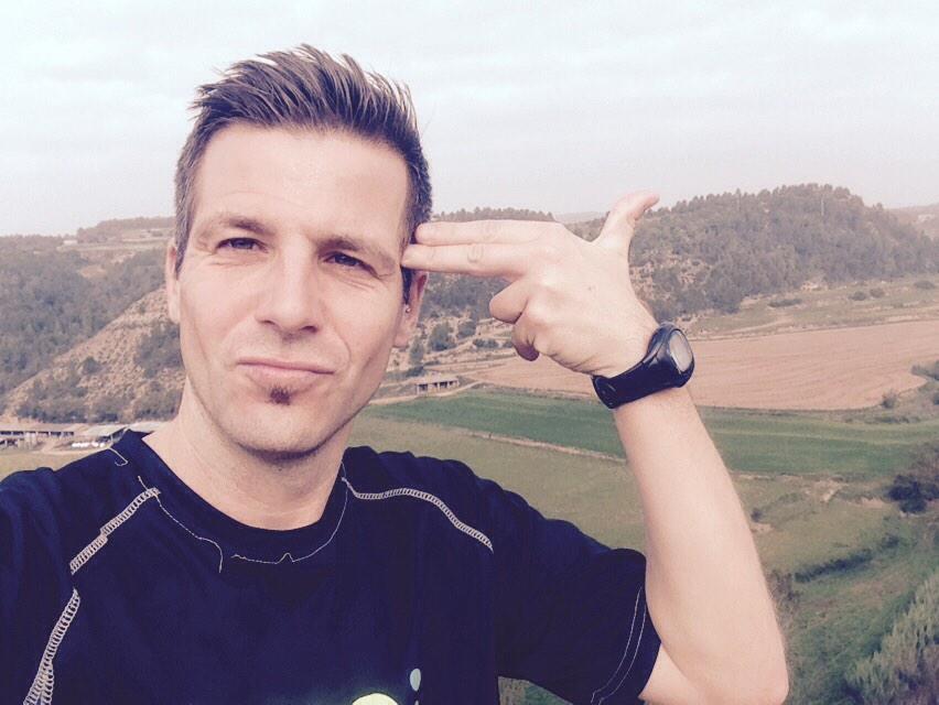 guillemvernet's tweet photo. I aquells 17km que s'han posat perfecte per entrenar... #olost #oristà @LluisOlost  #javiero #morritus #pistoleta http://t.co/nlvHSfACMs