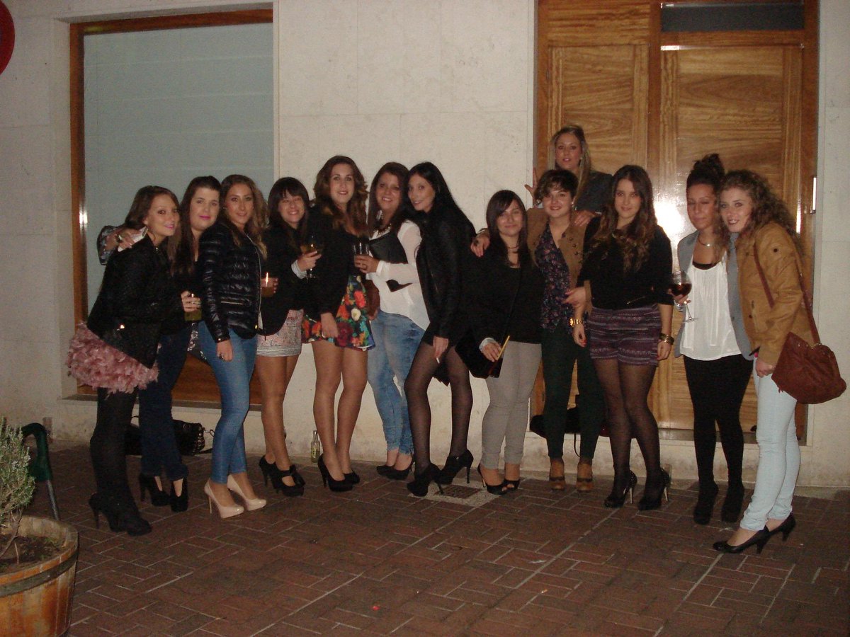 inmaAlonsoRodrg's tweet photo. QUE BUENOS MOMENTOS PASAMOS AYER http://t.co/21qPODvGDz