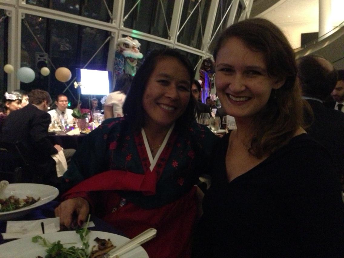 ASLcampaign's tweet photo. Amazing night with #olympian Donna Chung #USFH at Asian Task Force Against Domestic Violence Gala #ASL http://t.co/H6O55n98dr