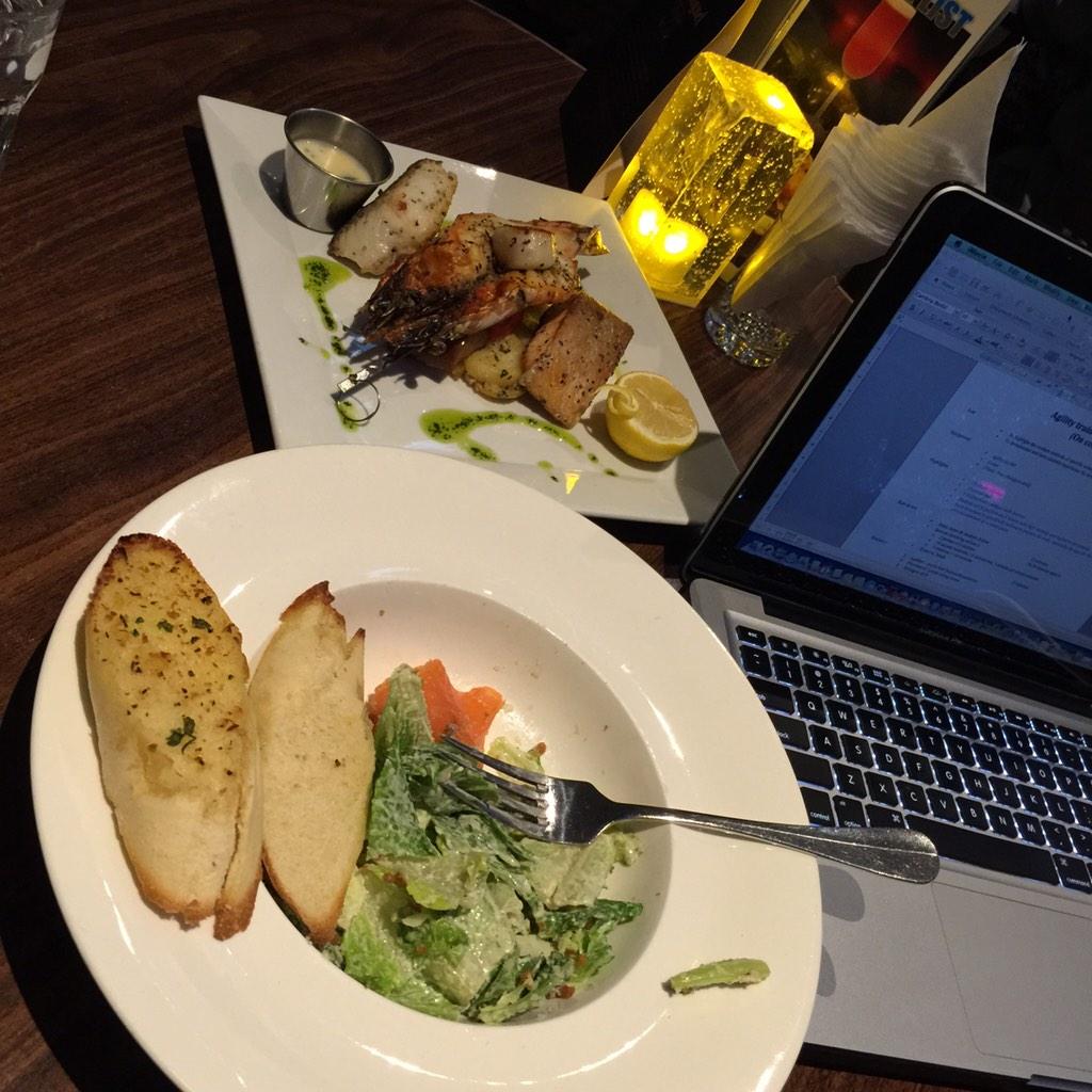 ATPLtd_TENNIS's tweet photo. Work after work...I hope we can get there...
#hardwork #NoExcuses #TheBigPicture http://t.co/yDPK2rtAD6
