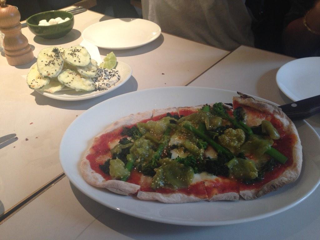 justjosh's tweet photo. @Grangerandco we came for brunch and stayed for lunch - food and service absolutely smashing. http://t.co/S0OiN69Fmd