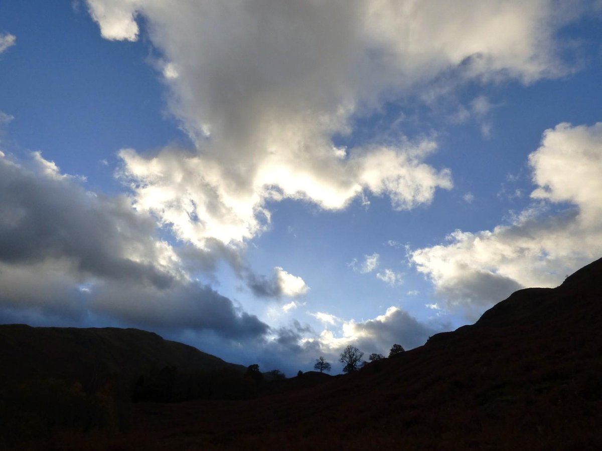 helvellyn's tweet photo. Morning skies over #boredale yesterday morning.... http://t.co/Xc6sGhpmK5