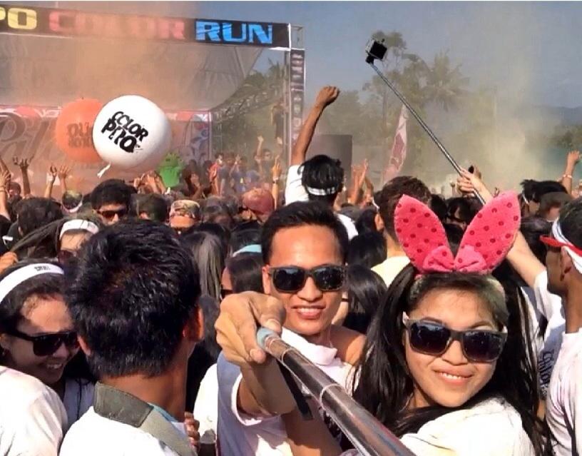 AdhamRavika's tweet photo. Palopo color run http://t.co/yUUAk6Bjyn