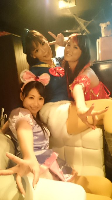 すごぃ経済効果だったはろうぃん。ちゃんと貢献したぉー♡ バニーちゃんになったら、一人勝ちになっちゃうからまーこれくらぃにしとぃてぉいたんだけど、あったかくて正解だったー♡ http://t.co/tI<a href="/tag/%E3%82%A8%E3%82%AD%E3%82%B5%E3%82%A4%E3%83%88%E3%83%96%E3%83%AD%E3%82%B0"class="tags"><span>#エキサイトブログ</span></a>