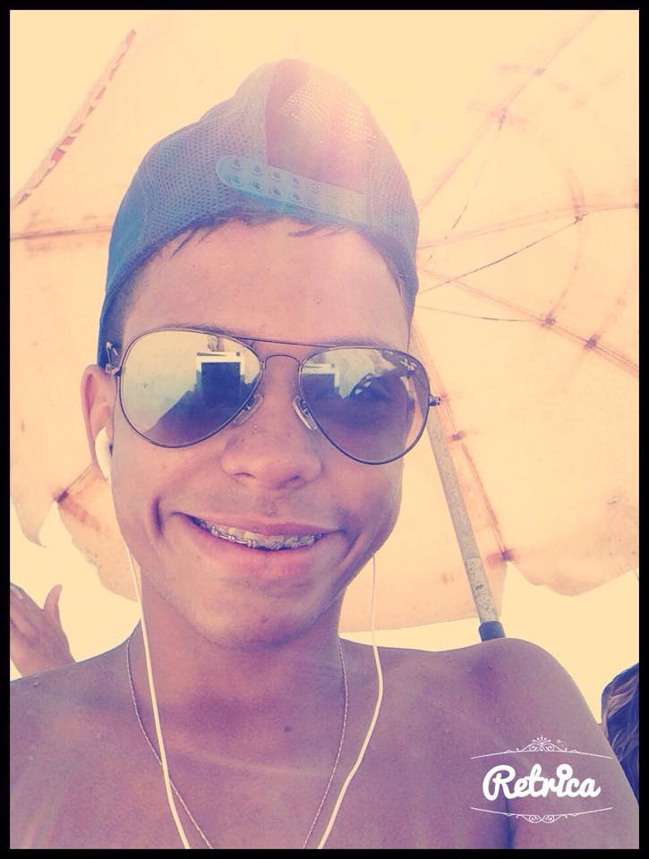 thzinho_skt's tweet photo. Sobre Praiana Ontem ! #Pragaaa http://t.co/N92SILSpkI