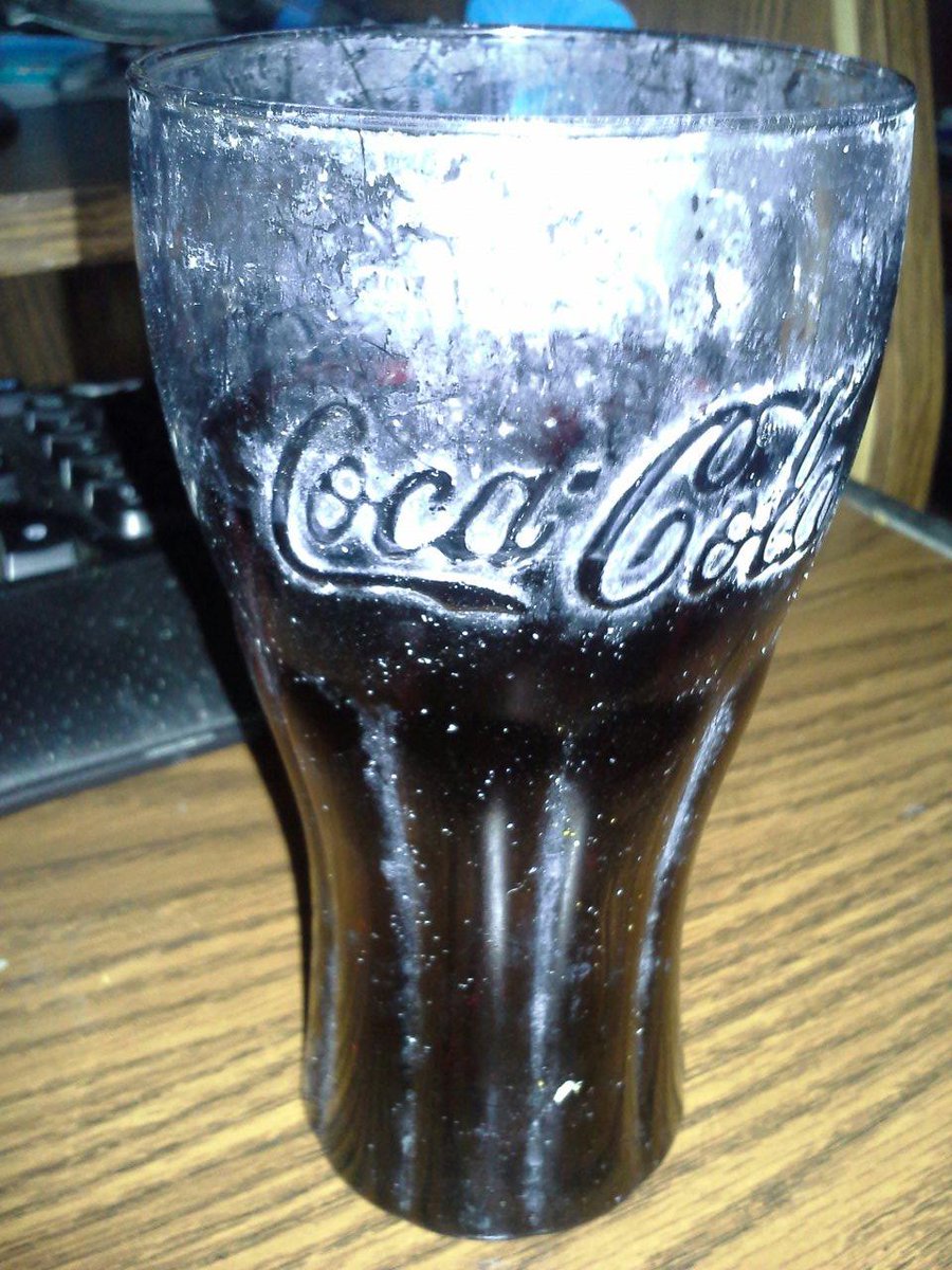 Suprabuc's tweet image. 2 shots in this one. Tastes like candy. Let's get it #PinnacleCakeVodka