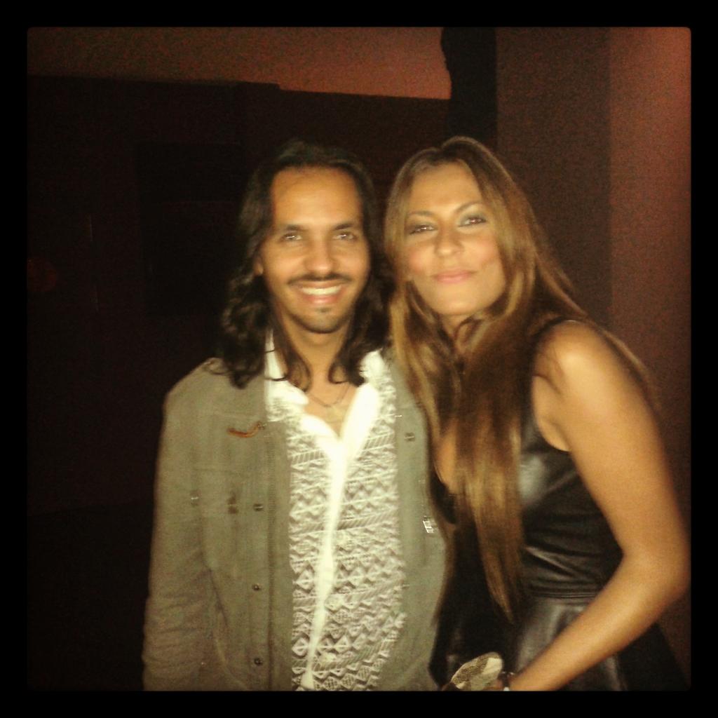 Reyesmoreno21's tweet photo. #viernes#sevilla#salaflamenco#music
#gozada#flconciertoFarru#flamenco
#sonanta
#genial#carpeta
#mijuan(farruquito) http://t.co/8957mRgXX0