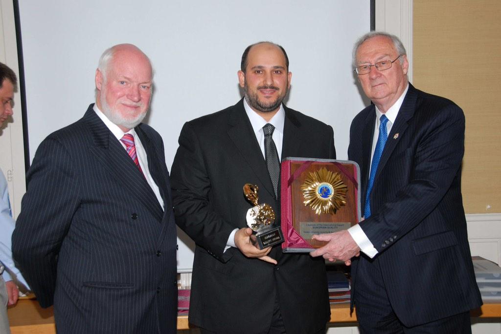 hanialmathkoor's tweet photo. د. #عبدالرحمن_السميط أوصل
#العمل_الخيري للعالمية

و #الرحمة_العالمية
@khaironline 
تكمل المشوار👍

#شكراً_أهل_الكويت http://t.co/beYKngFE3H