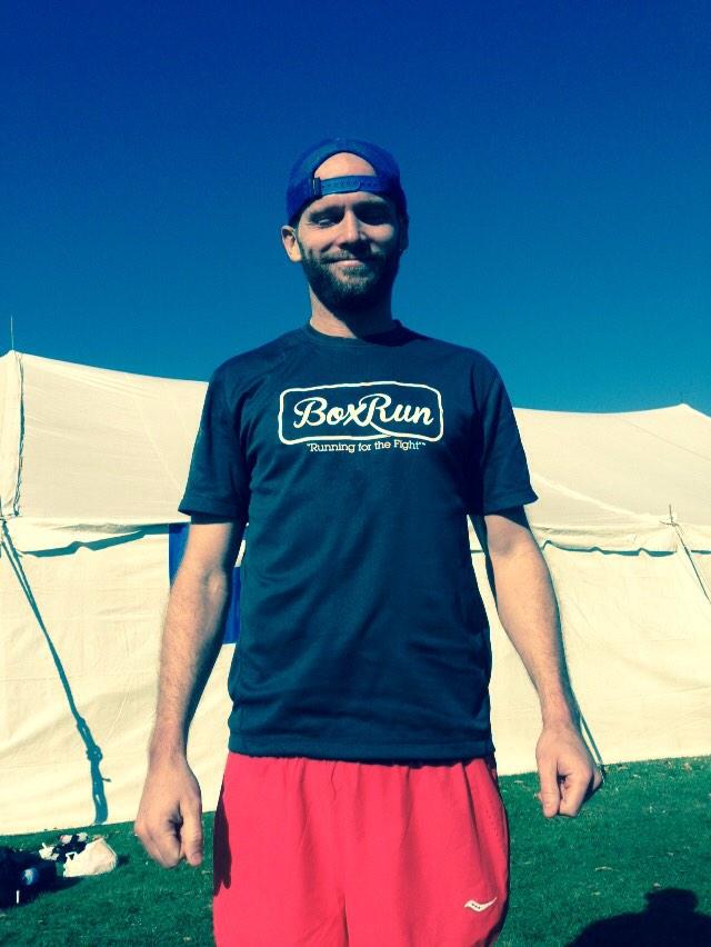 timmymcollins's tweet photo. That's a sub-3hr smile @HMRoad2Hope #negativesplit #boxrun Thanks @DickVincentRun and @tamburkr #teameffort http://t.co/b9UpmyEHhY