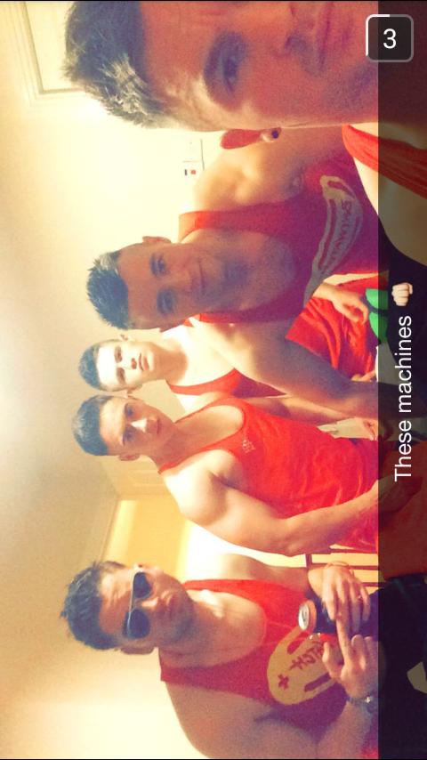 KingSmurf__'s tweet photo. The rowdy bunch #ShteinerGaff #Limmers #DieHards http://t.co/fLgeFpyl16