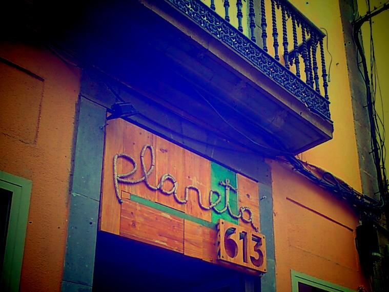 saukpi's tweet photo. Tarde de Vermut en #Planeta613 http://t.co/qBNRPG3j10