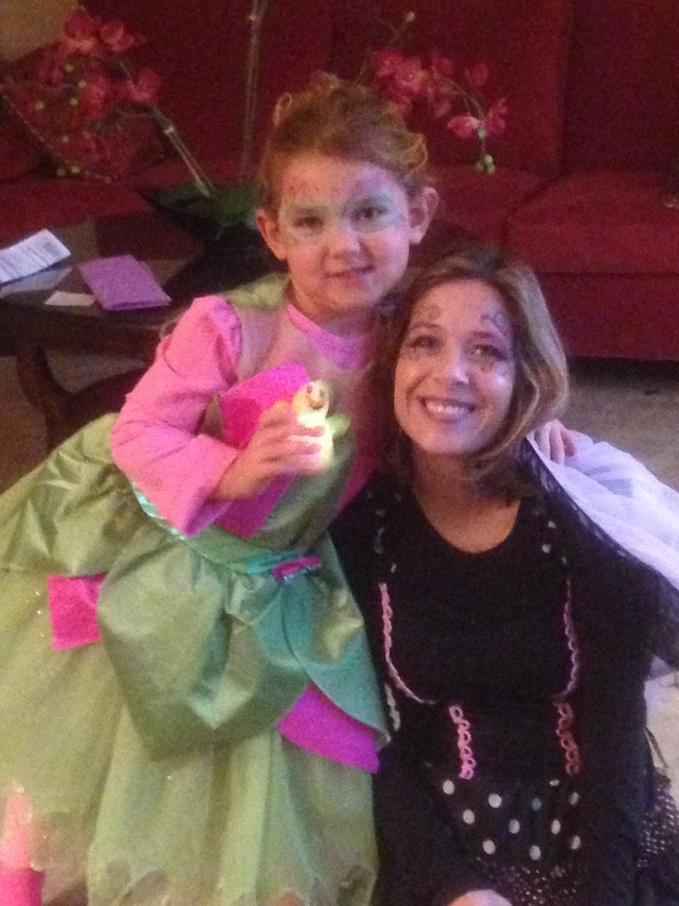 mjureller's tweet photo. Love Holloween, can't wait til next year:) http://t.co/1YlG9haTrJ