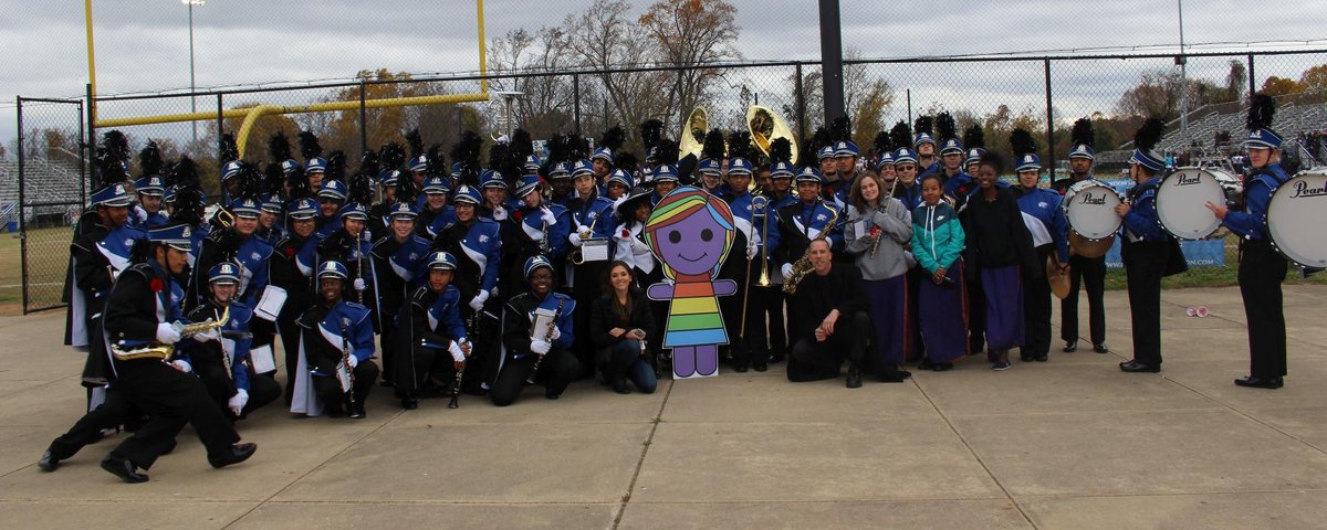 AllietheAlly's tweet photo. Roaring Bengals Marching Band and @AllietheAlly at Blake's Homecoming Game 2014 http://t.co/PNWPpnWeGY