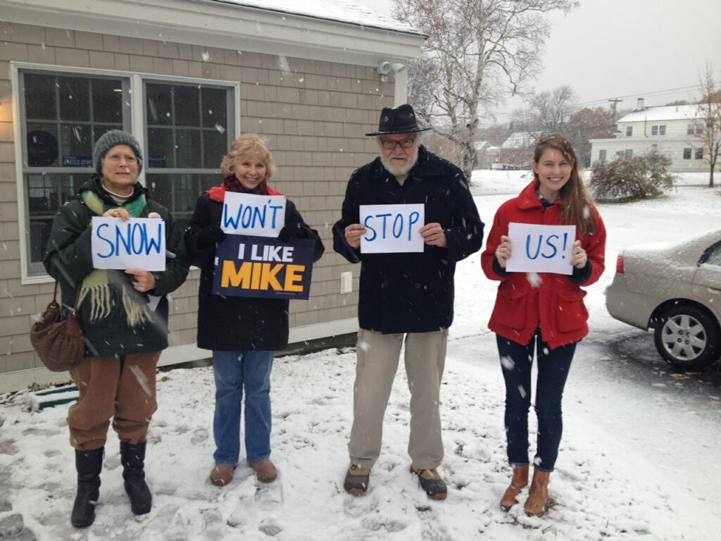 Mike Michaud tweet media