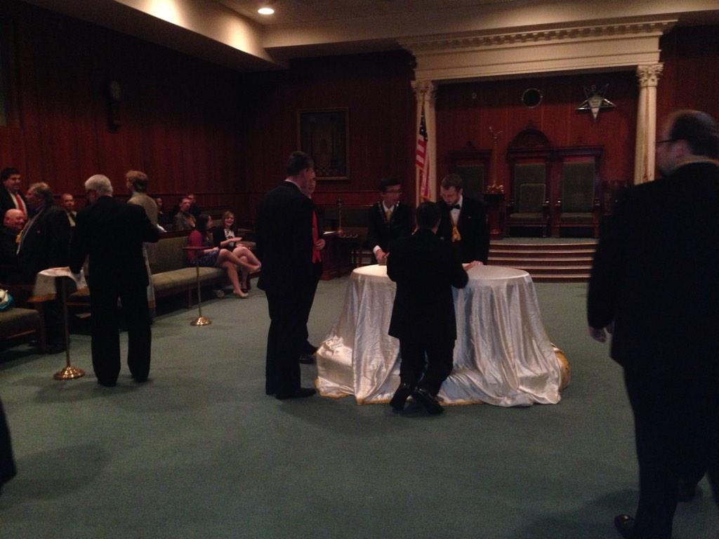 OCDeMolay's tweet photo. Chevalier Investiture for SMC @mac_rankin94 just about to start! @MA_DeMolay http://t.co/PPZdUpaDGA