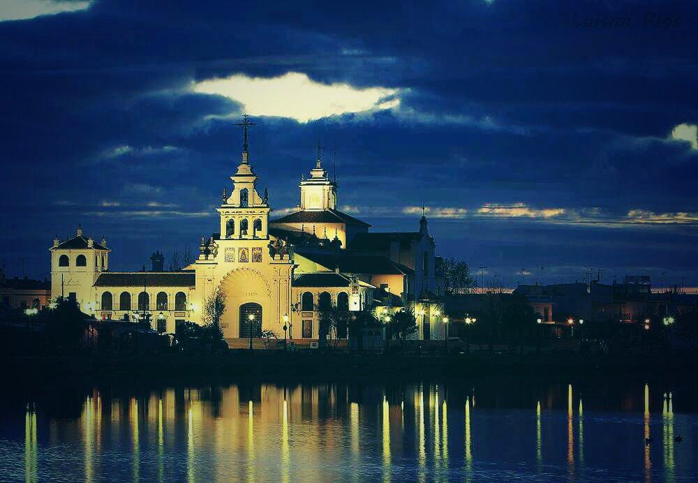 joveneshumildes's tweet photo. Un año mas volvemos a las arenas...@HumildadMontoro #peregrinación2014 http://t.co/1HhNTxWrwG