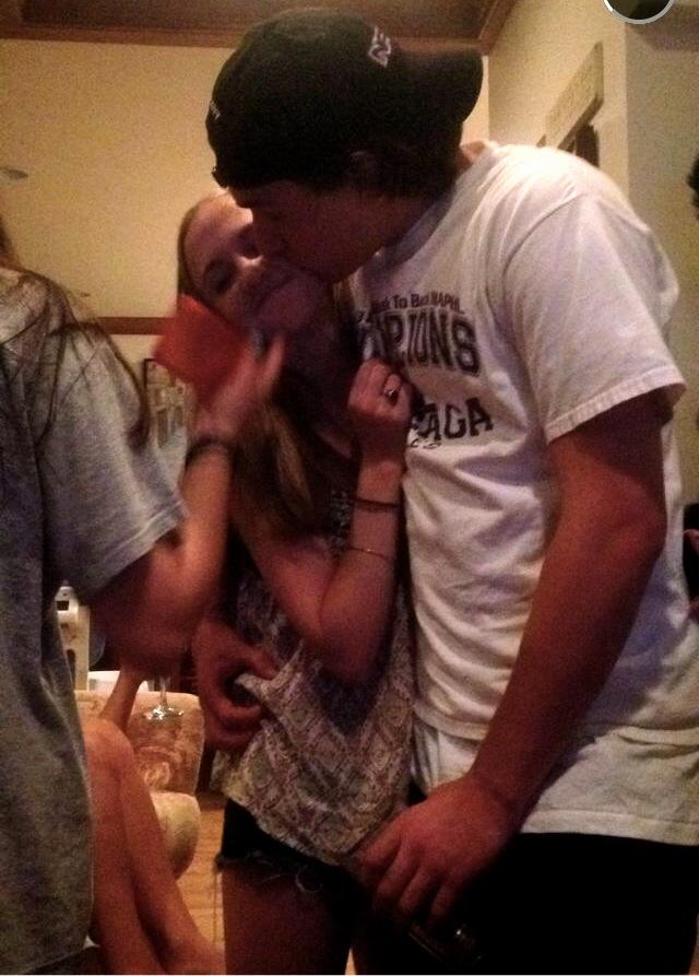 megan_brown15's tweet image. At least we know he lived one hell of a life #prayersfordom