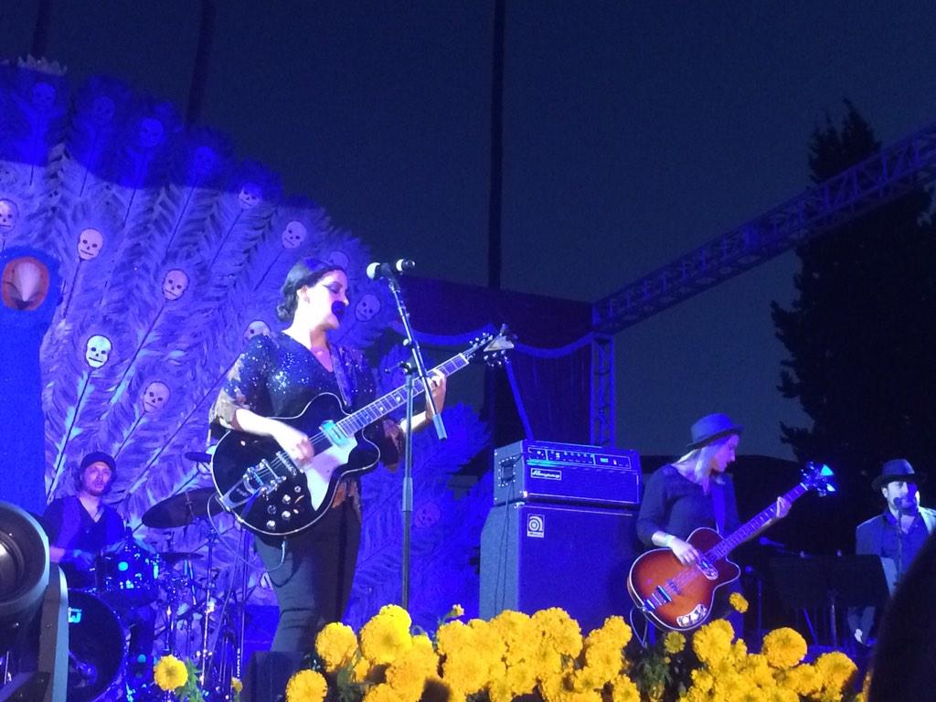 jayala81's tweet photo. @gaby_moreno amazing performance. Gracias por tus cansiones http://t.co/u6OOU4p0Hp
