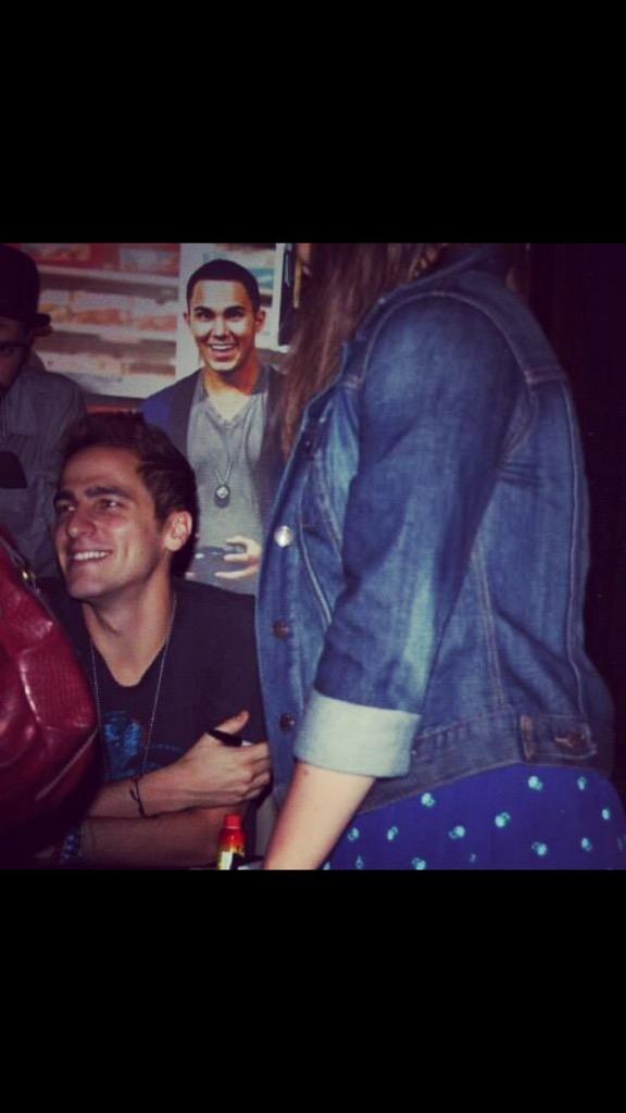 HAPPY BIRTHDAY TO MY FAV KENDALL SCHMIDT I MISS YOU LOVE  