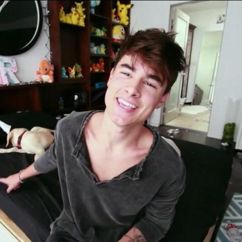 pinklemcnade's tweet photo. I love you😁💖 @fakeo2l http://t.co/AujSBAWucH