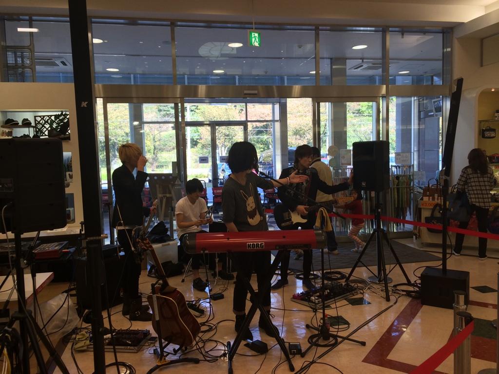 FIT HOUSE八王子店 リハーサル
多摩美術大学のとなりです
13時10分〜と16時〜の2回やります

観覧無料です