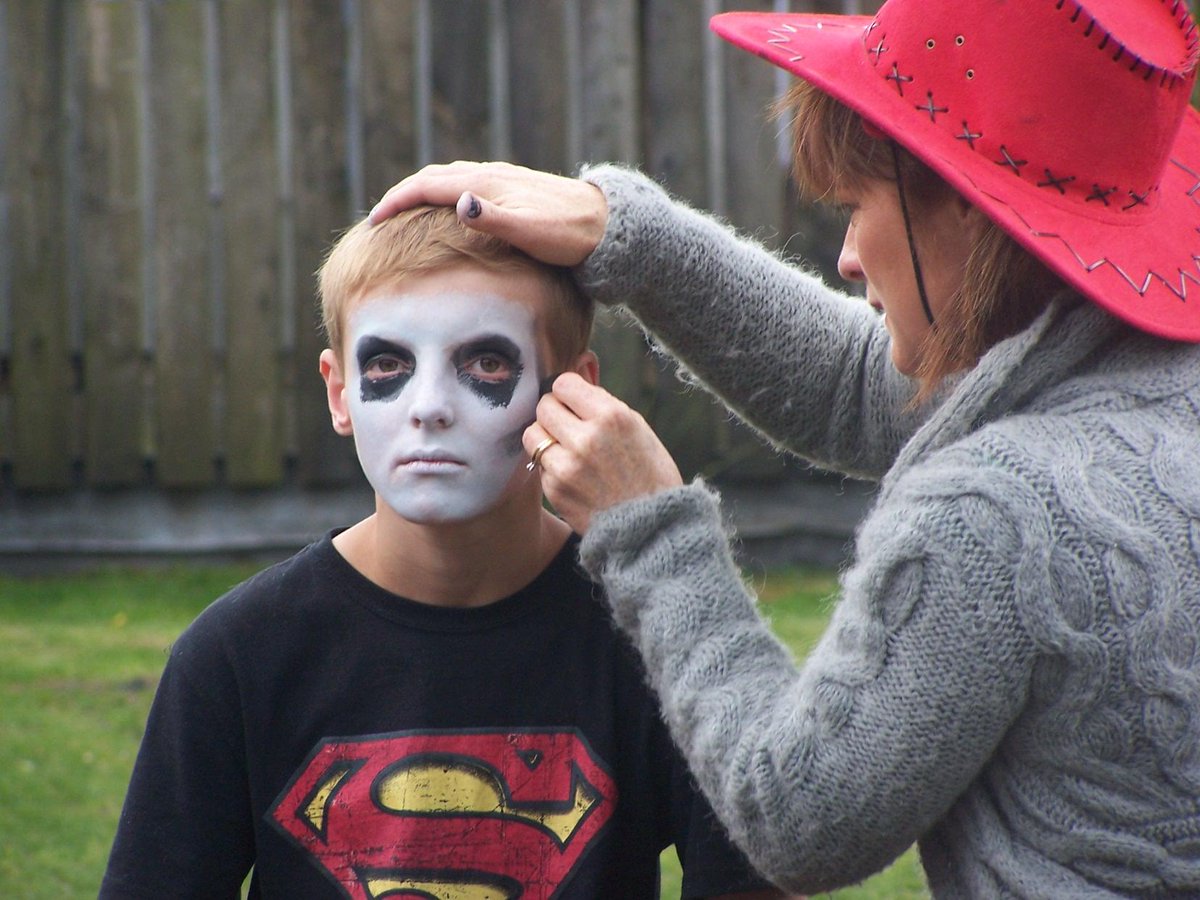 QTCreeksyde's tweet image. #HAPNZ #openday #TOP10 #facepaint #Queenstown