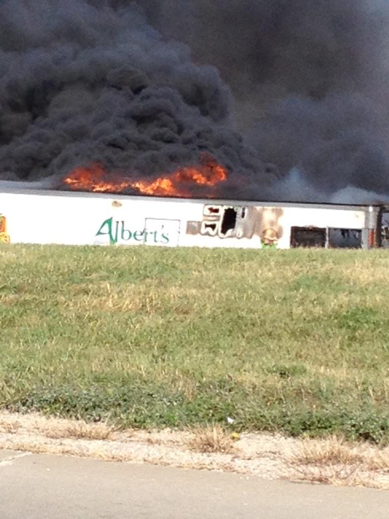 12GageMichael's tweet photo. Had to take my car off-road when I saw this. #semifire #kc http://t.co/pClg9eRkbu